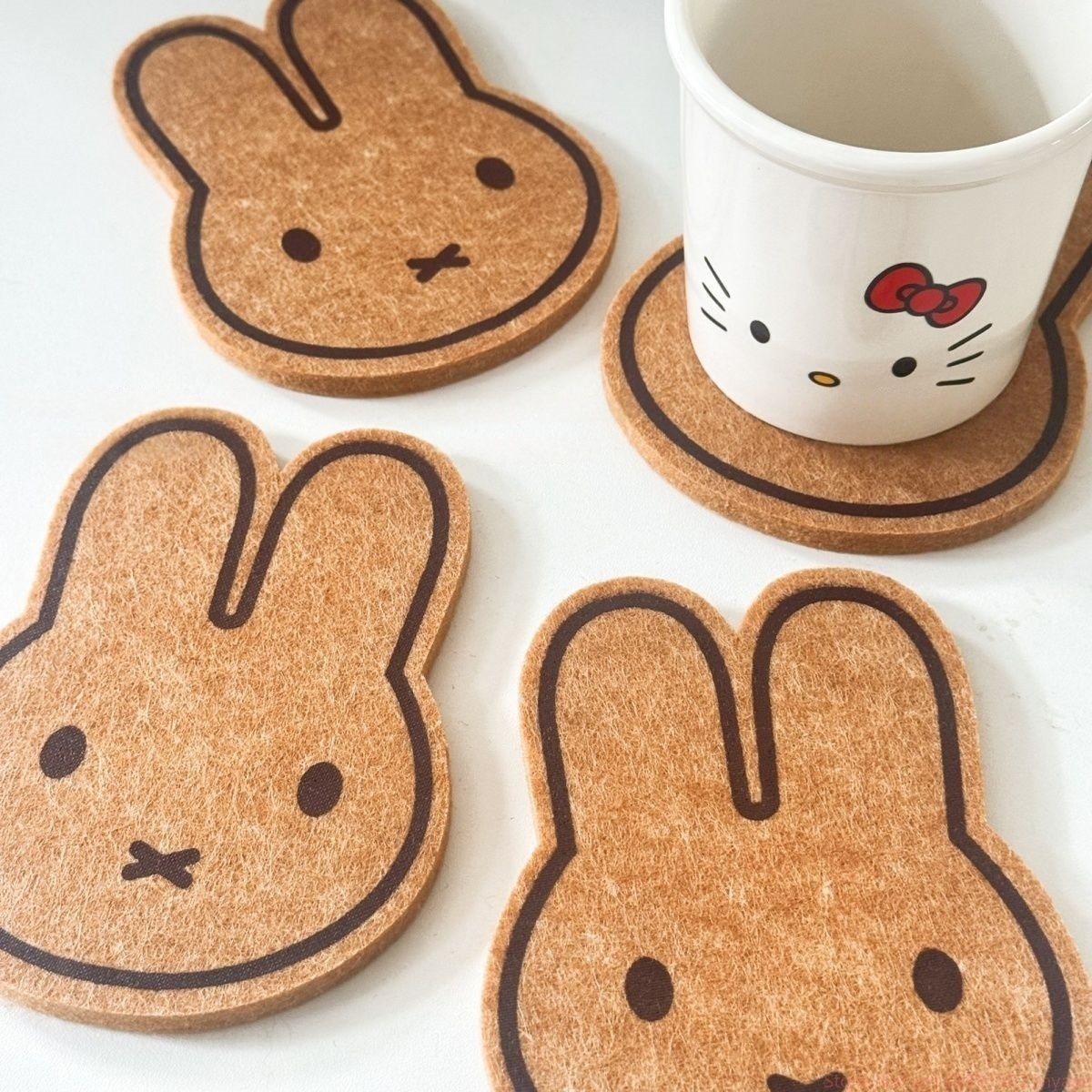 2pcs Miffy Rabbit Coasters Set - đánh giá và giá Coffee Tea Photos