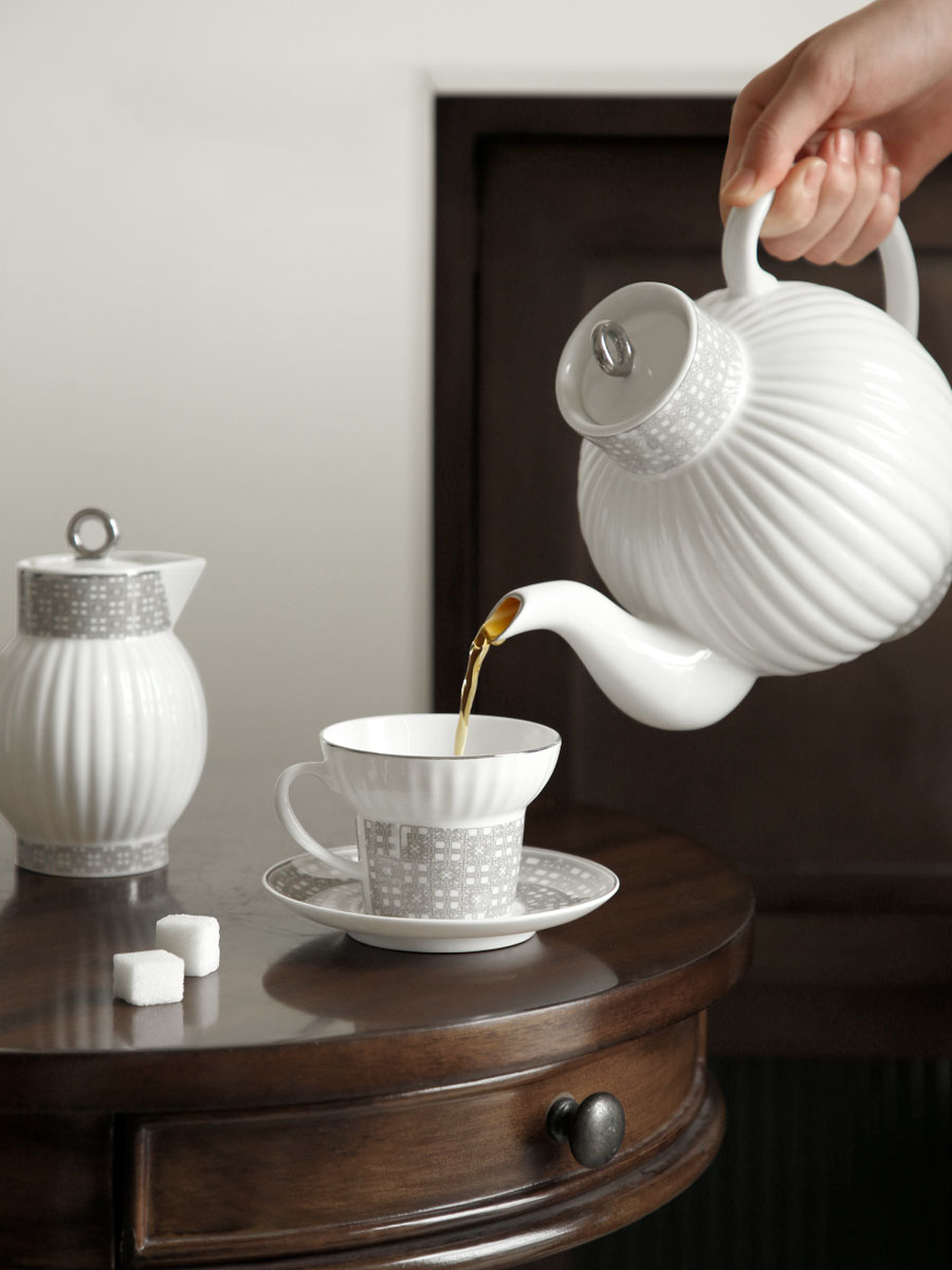 Light Luxury Coffee Cups And S - đánh giá và giá Coffee Tea English